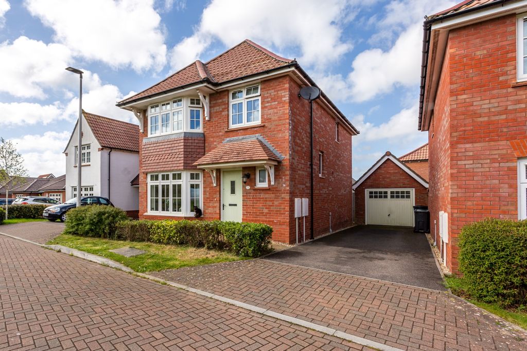 Property photo 1 of 26 4Z3B0677