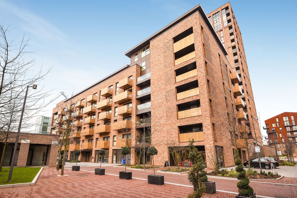 Property photo 1 of 10