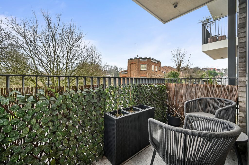 Property photo 2 of 10 Gallery