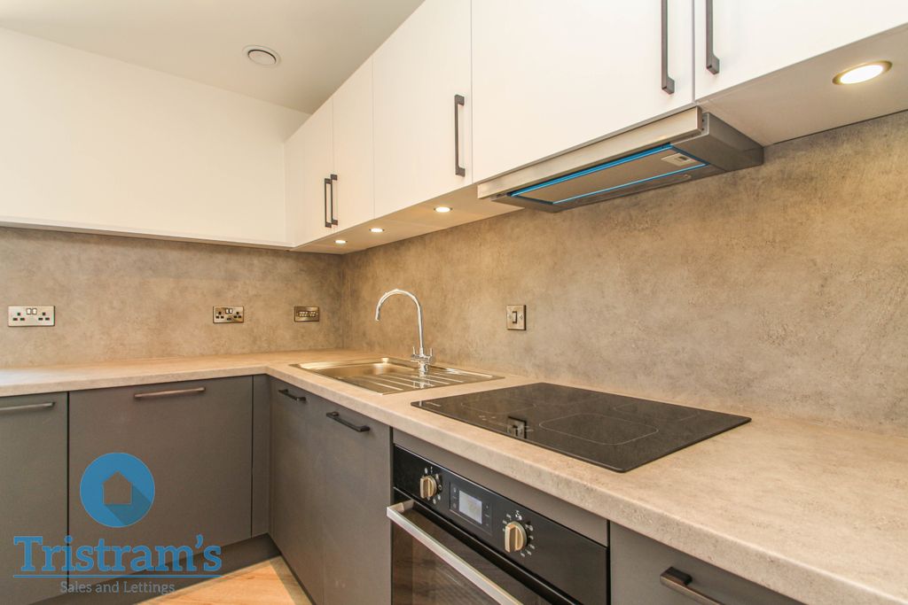 Additional image 7 of 2 bed flat for saleSilk Yard, Mulberry House DE1