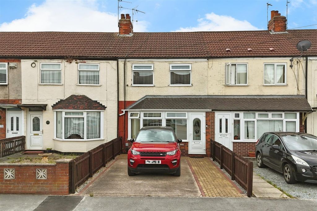 Property photo 1 of 19 Externally