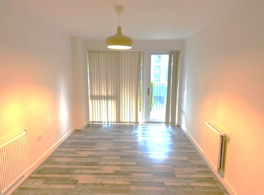 Property photo 3 of 8