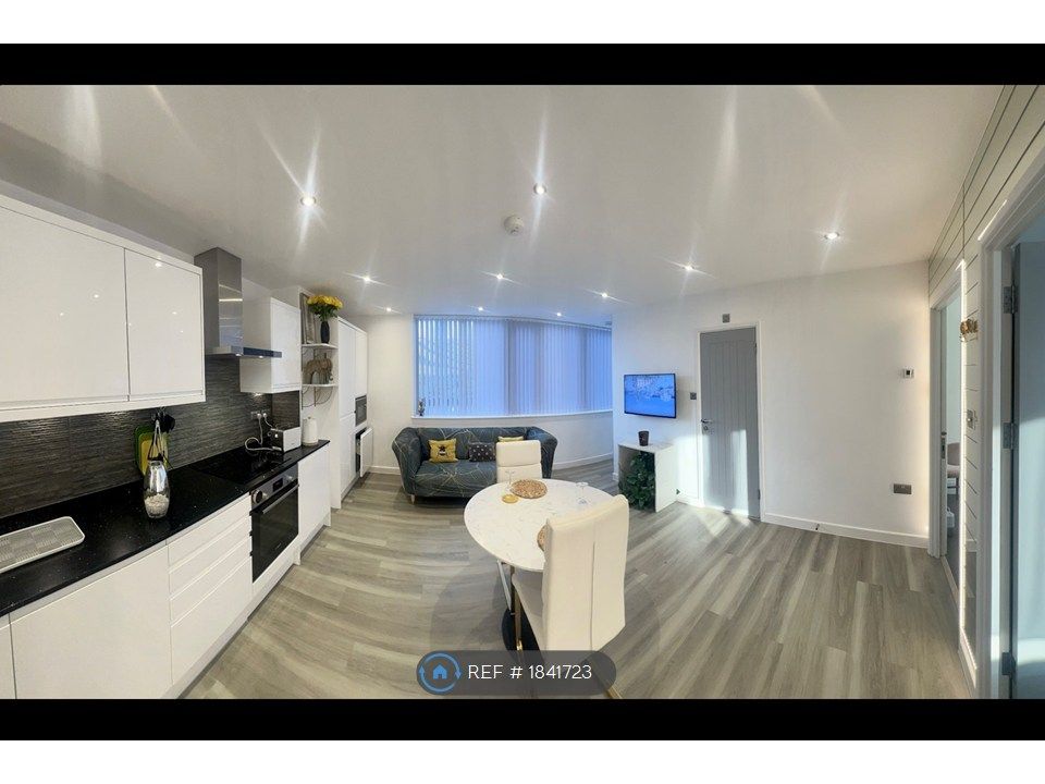 Property photo 3 of 12 Open Plan Living/Diner