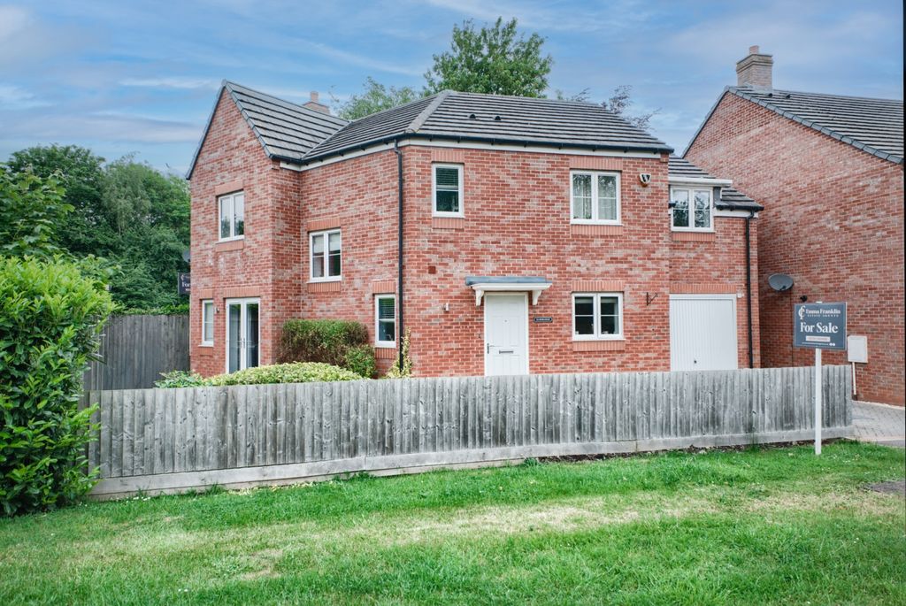 Property photo 1 of 19 Xh2A3943-Hdr(3)-Edit