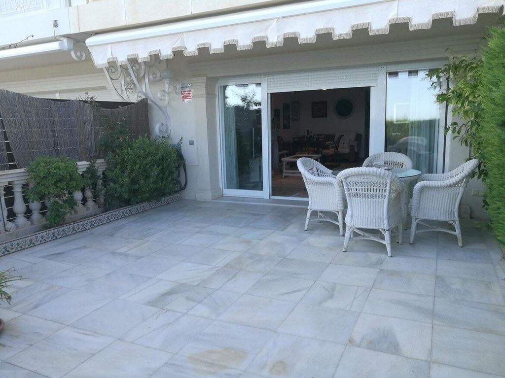 Property photo 1 of 50
