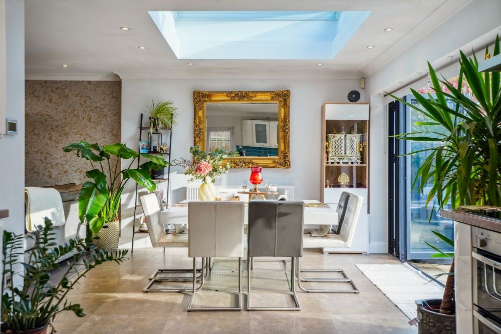 Property photo 3 of 26