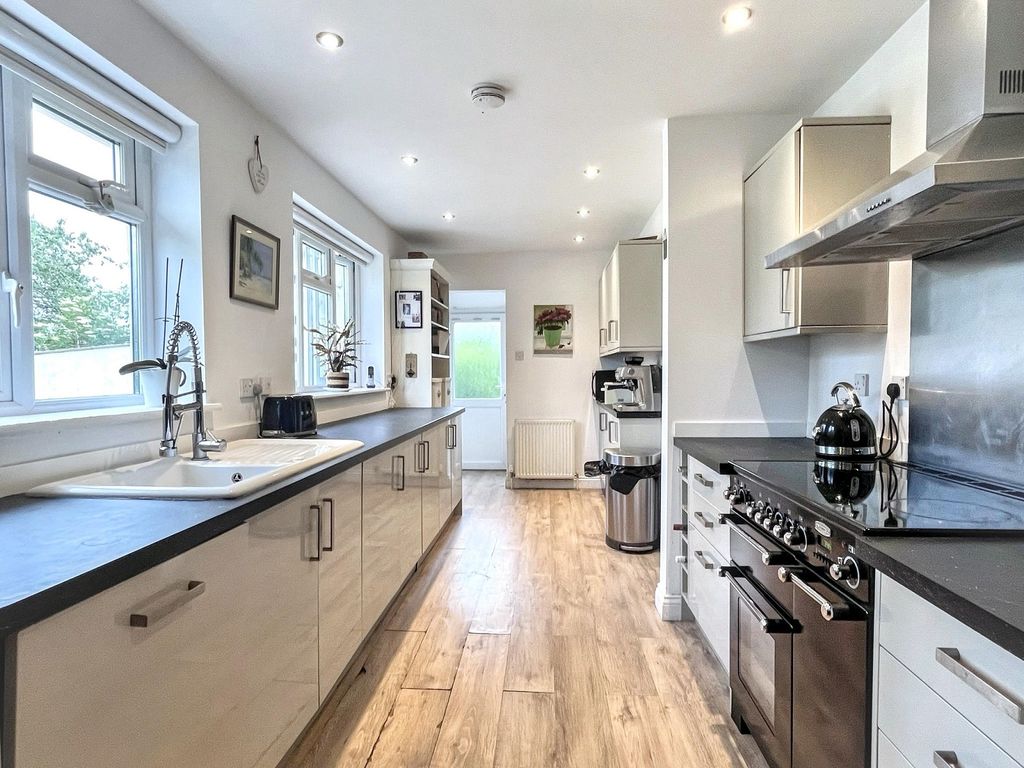 Property photo 3 of 20 Not Specified