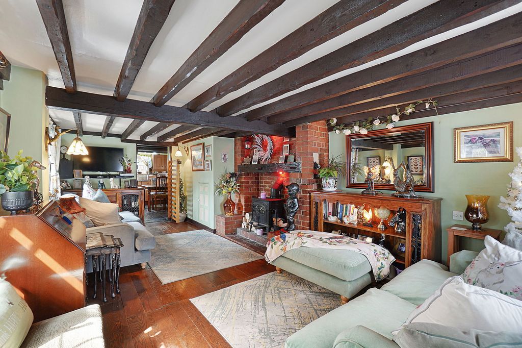 Property photo 3 of 15