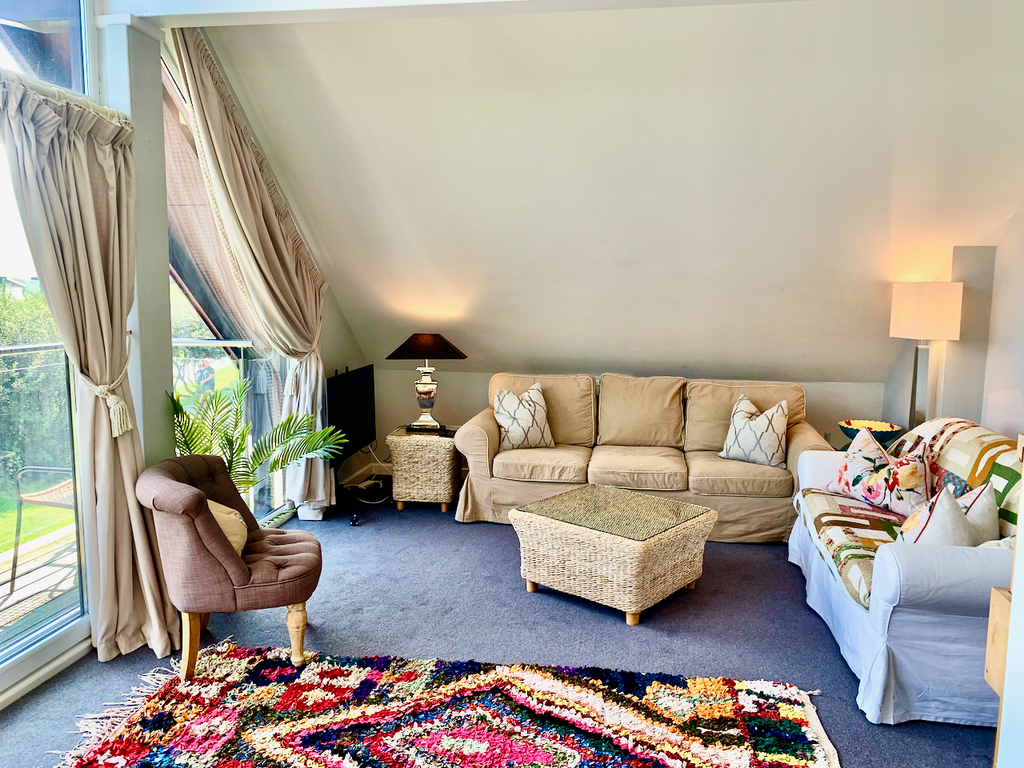 Property photo 3 of 14 Living Room