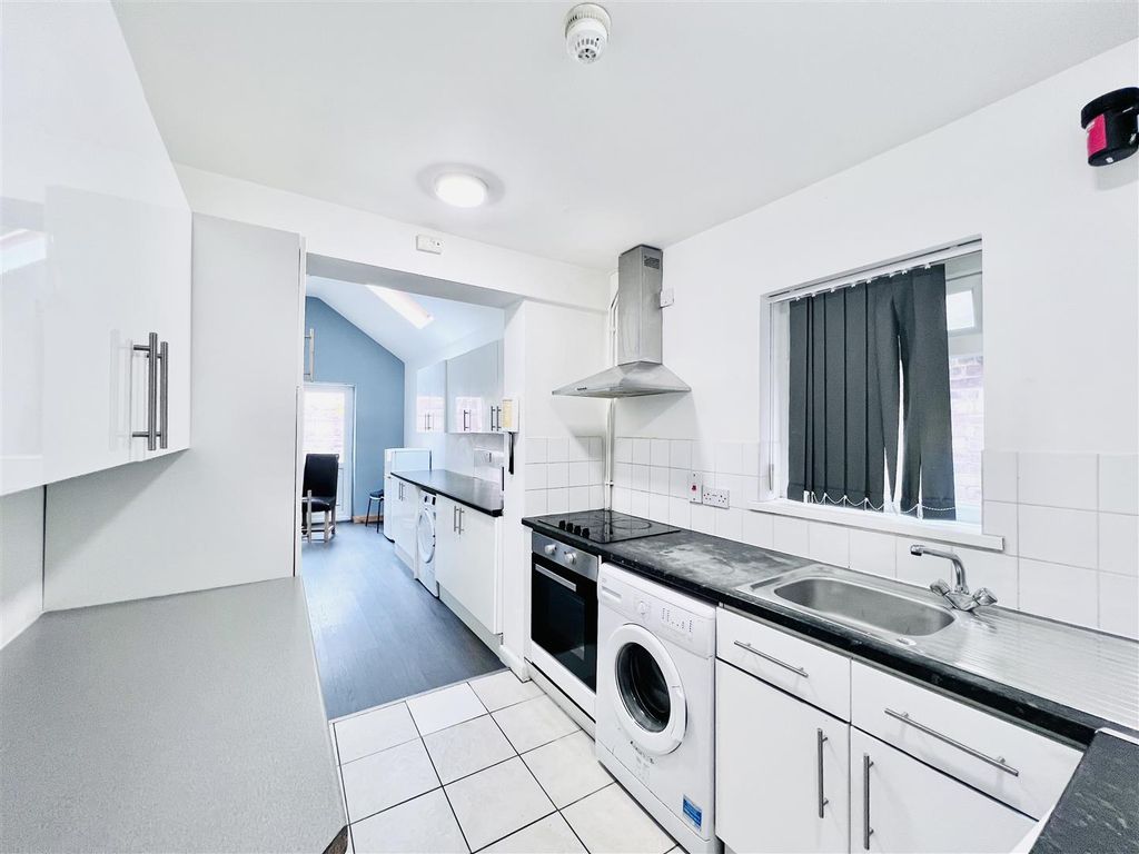 Property photo 3 of 19 Image00006.Jpeg