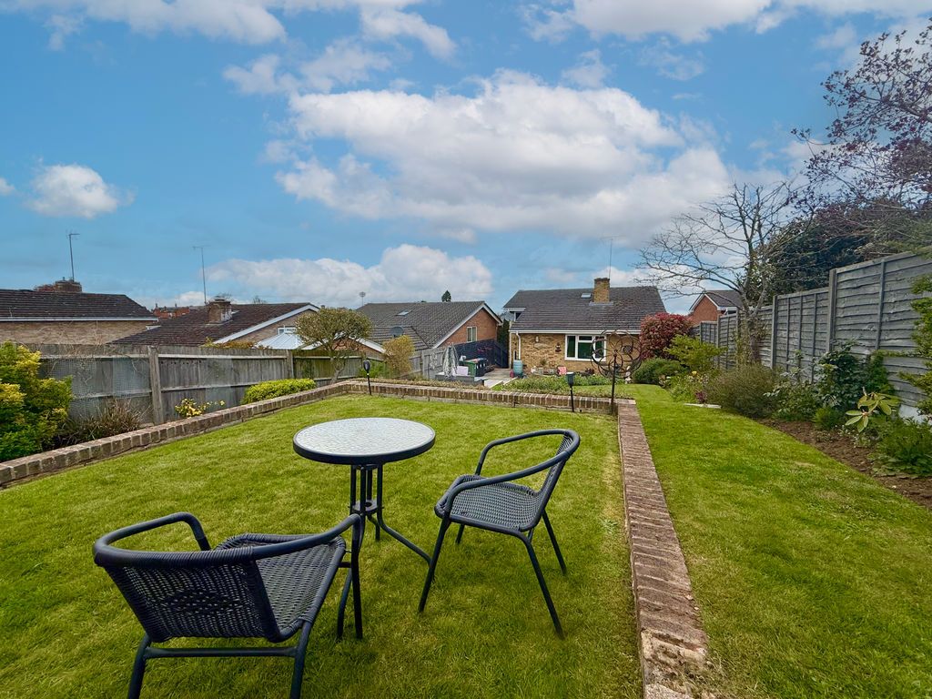 Property photo 2 of 27 Garden