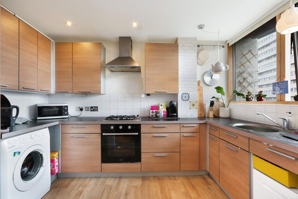 Property photo 2 of 12 Ach_0175.Jpg