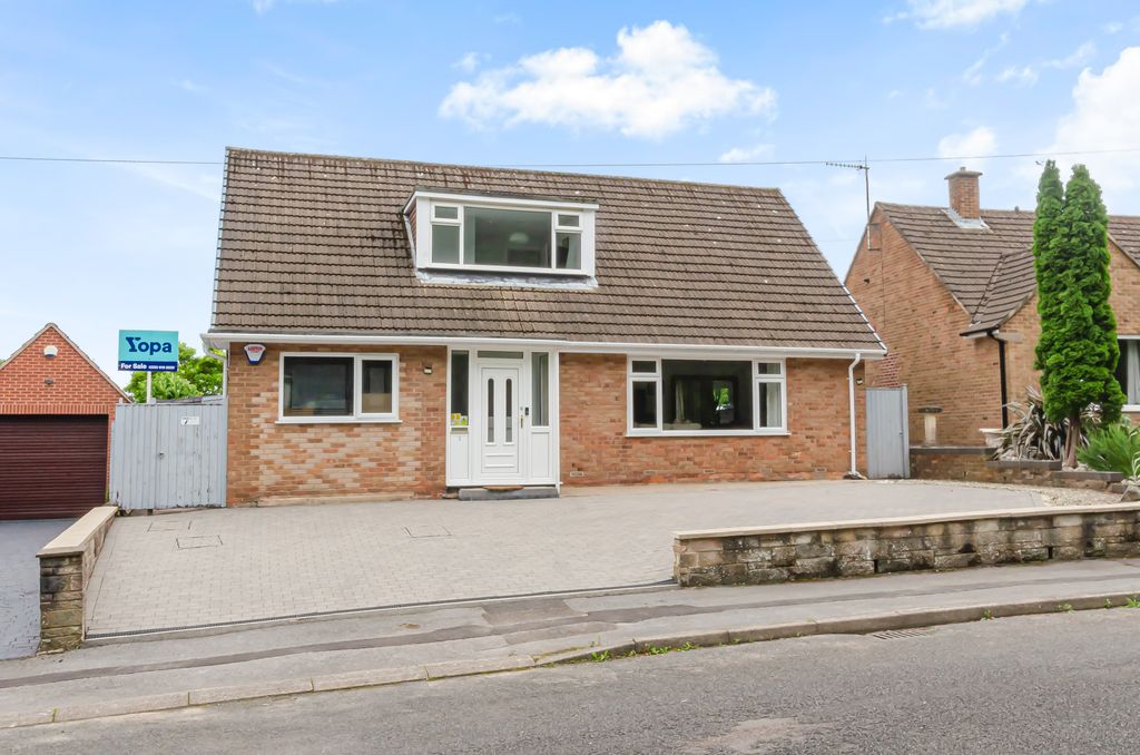 Property photo 1 of 40 Advert-2