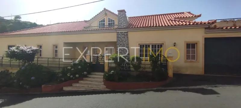 Property photo 3 of 15 Img 2