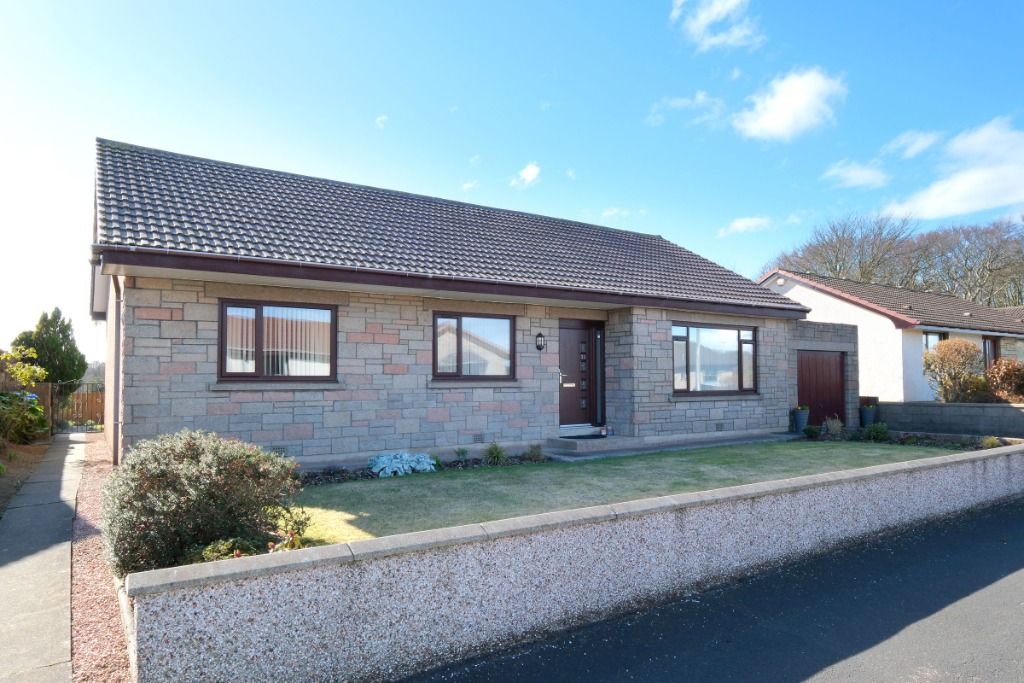 Property photo 3 of 25 Photo 3