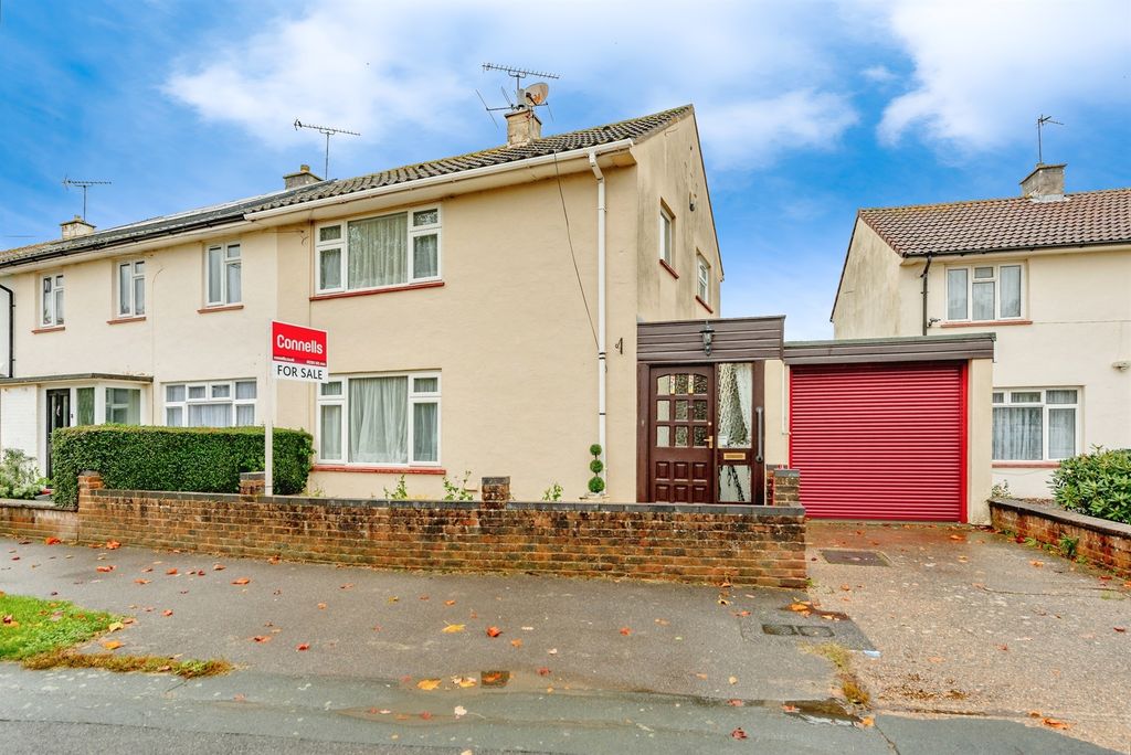 Property photo 1 of 17