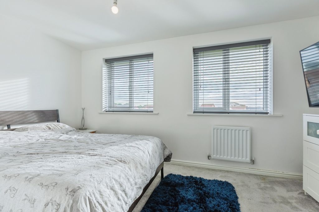 Property photo 3 of 11 _G6A1103-Hdr