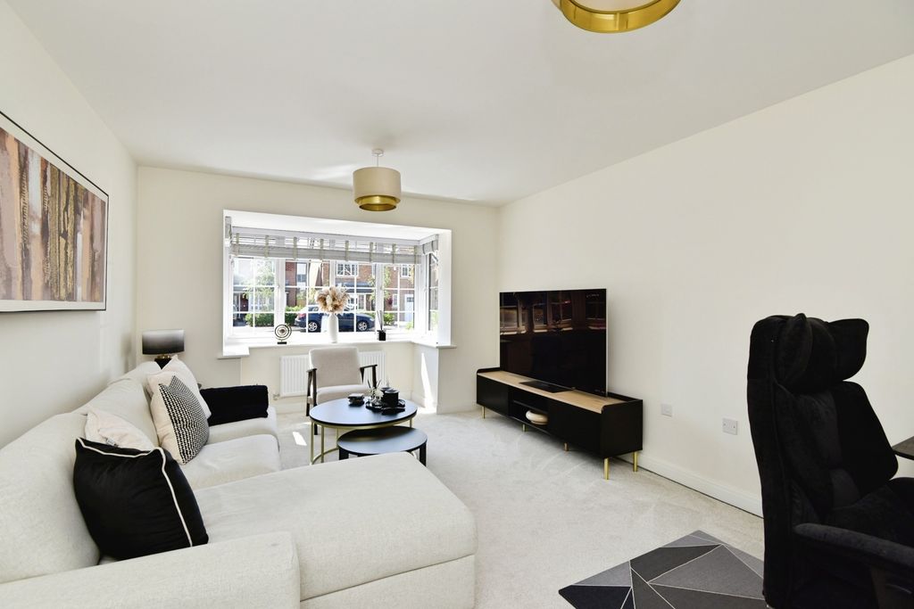 Property photo 3 of 20 Pbox-Img.Jpg