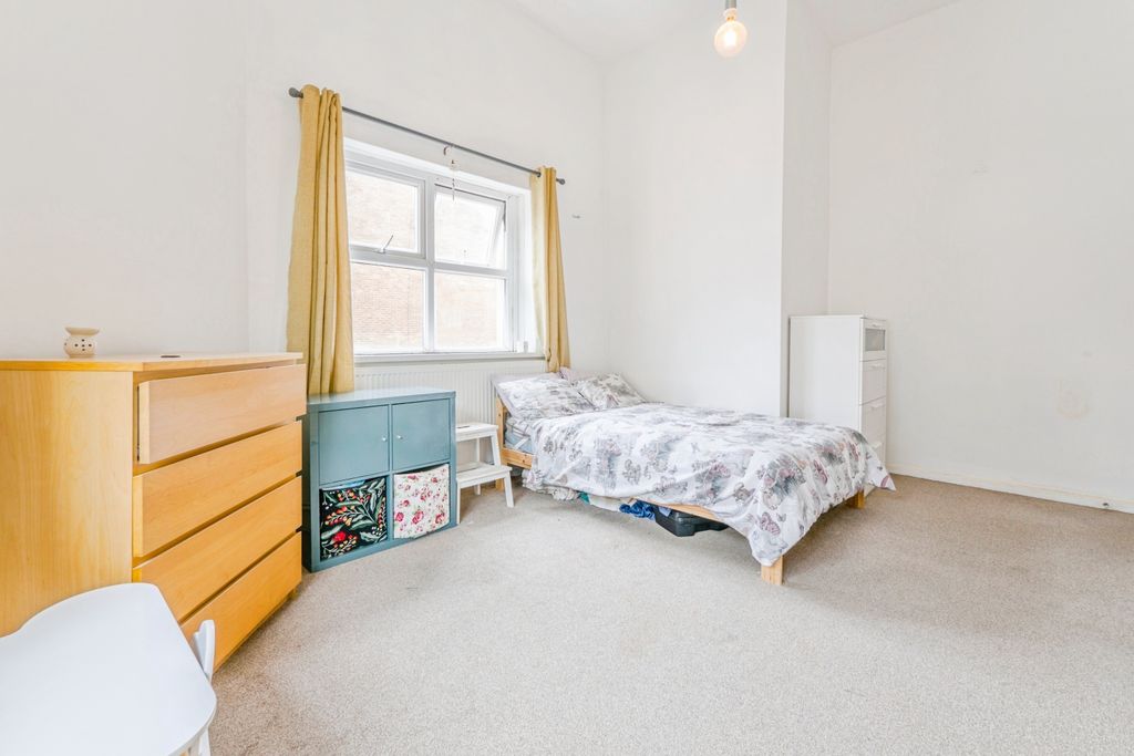 Additional image 16 of 1 bed flat for saleCourt Road, Barry CF63