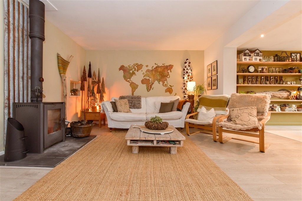 Property photo 1 of 19 Internal Lifestyle Photograph