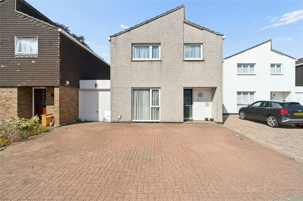 Property photo 1 of 17 Picture No. 02