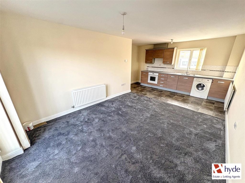 Property photo 2 of 12 Img_4372.Jpg