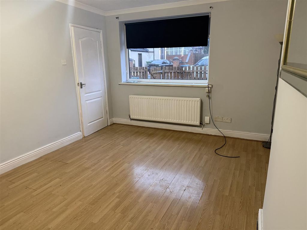 Property photo 2 of 11 Img_8005.Jpeg