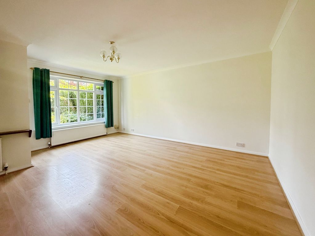 Property photo 3 of 15 3d97Dd9A-Img_6604 - Copy