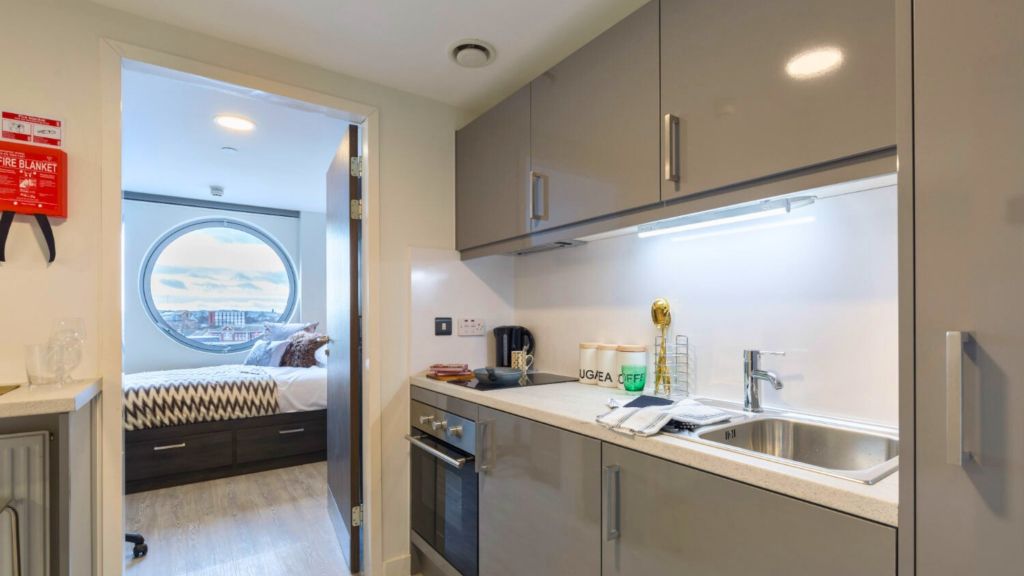 Property photo 1 of 13 Kitchen