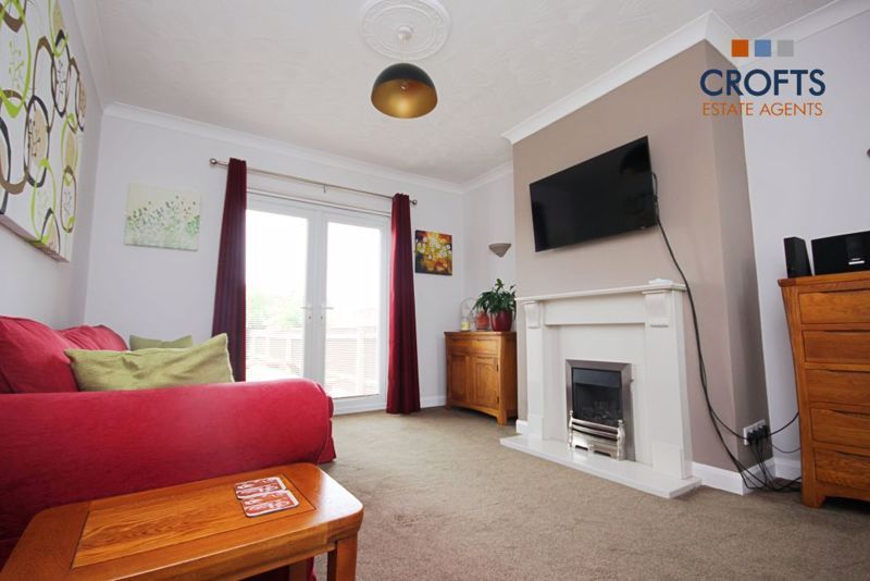 Property photo 2 of 15 Lounge