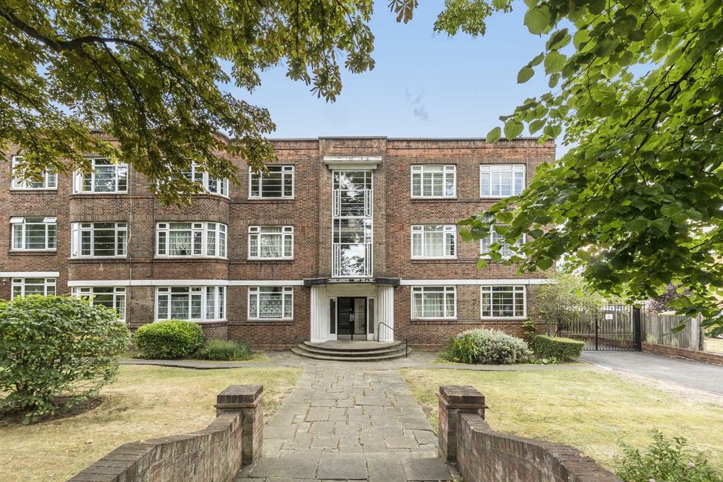 Property photo 1 of 7
