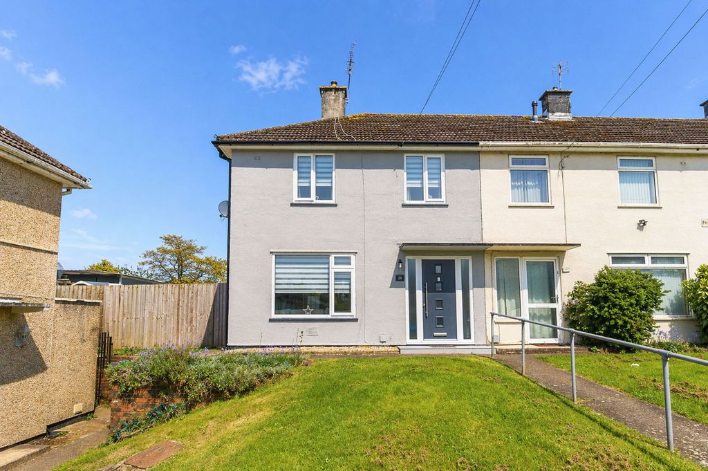 Property photo 1 of 20