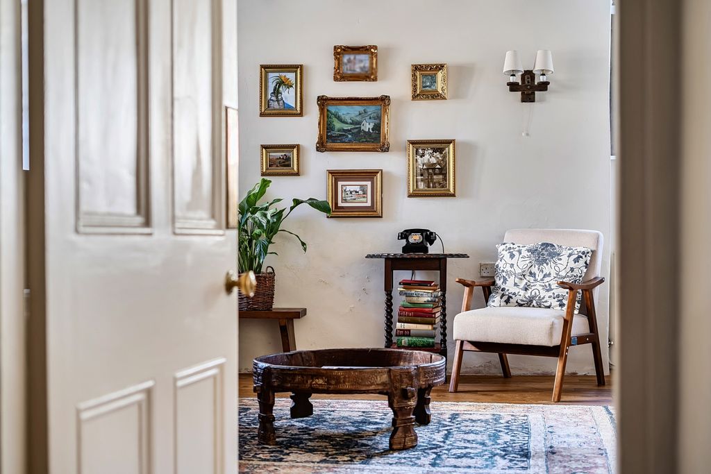 Property photo 3 of 23 1385962-12-69301Fb60Be7B