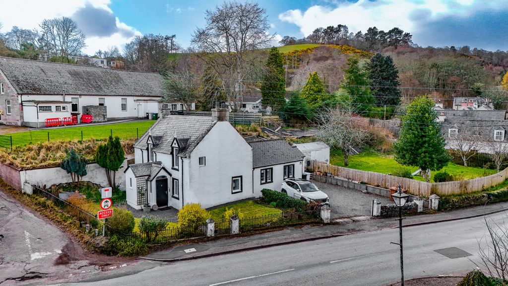 Property photo 1 of 49