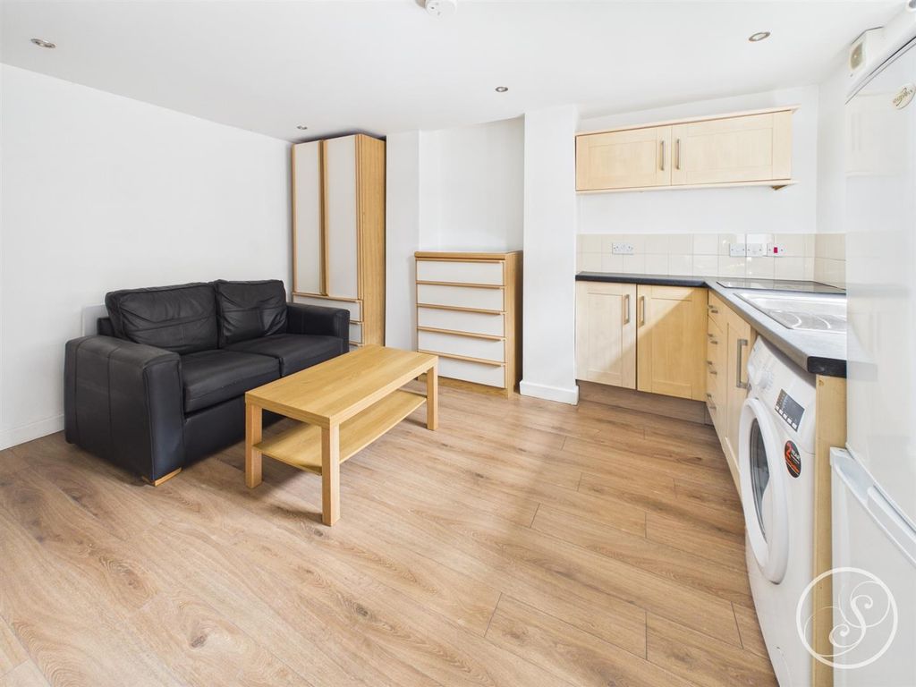 Property photo 1 of 7 Cam02071G0-Pr1015-Still002.Jpg