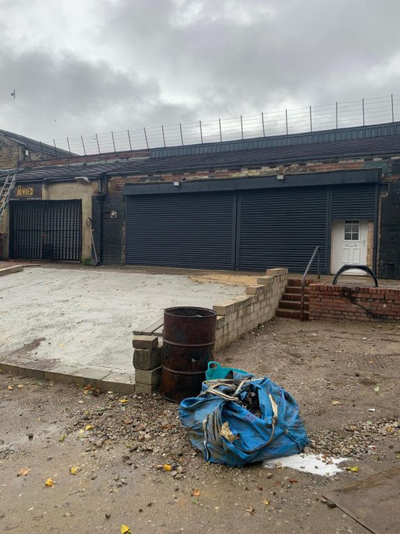 Property photo 1 of 4