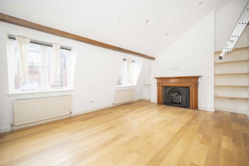Property photo 3 of 6