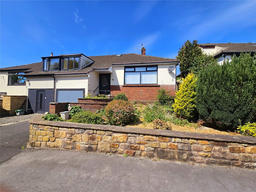Property photo 1 of 19 External