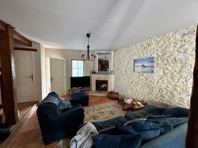 Property photo 3 of 14