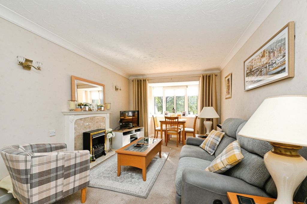 Property photo 2 of 18 Pbox-Img.Jpg