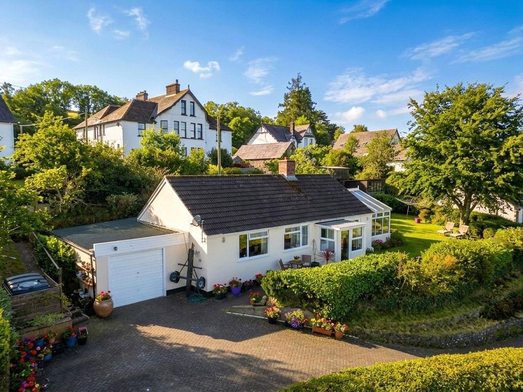 Property photo 1 of 14 Front