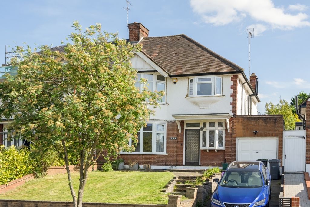 Property photo 1 of 14 Creighton Ext