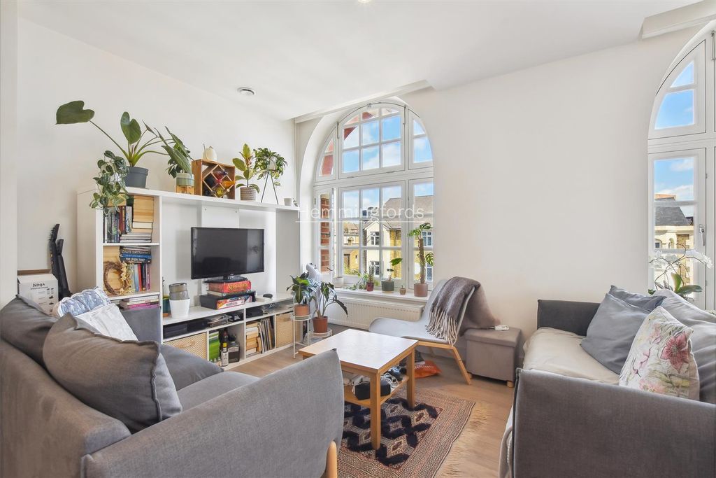 Property photo 2 of 12 13-436F288F-A1Dd-4A3A-8F44-Feb330Fc37E2Gchmf - 11