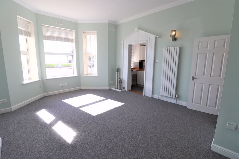 Property photo 2 of 15 Photo 23