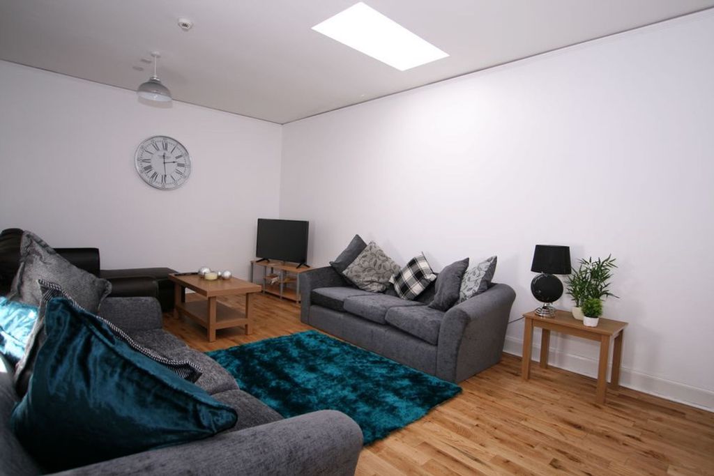 Property photo 2 of 5 Photo 7