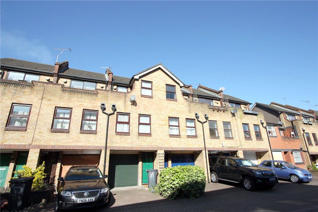 Property photo 1 of 6 Exterior