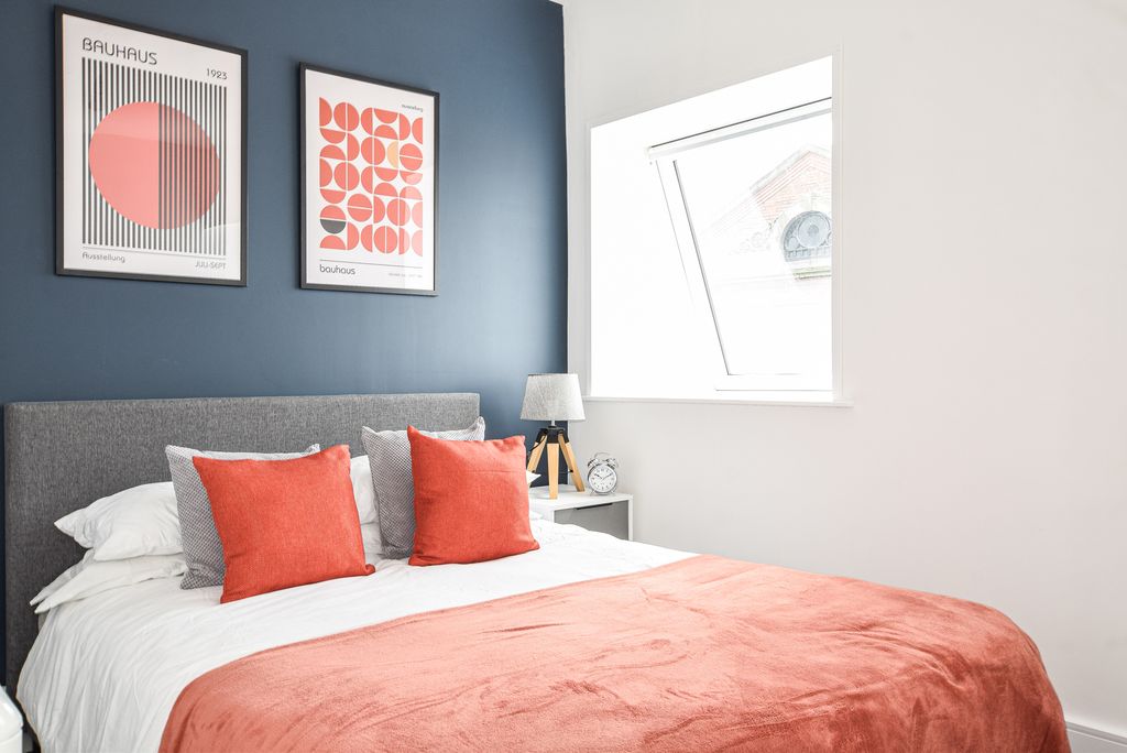 Property photo 3 of 6