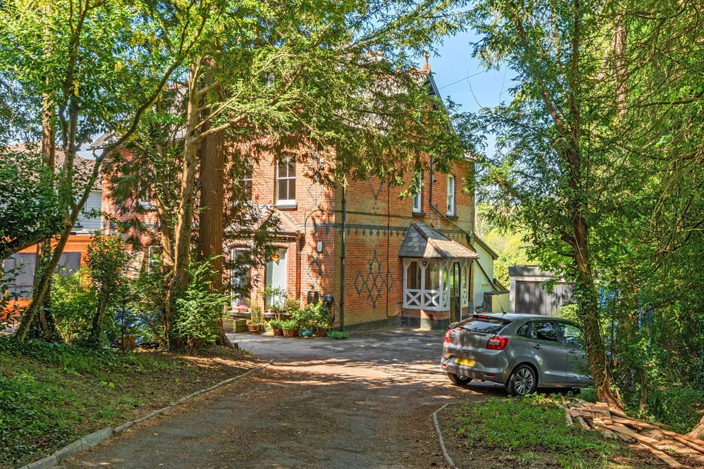 Property photo 1 of 19