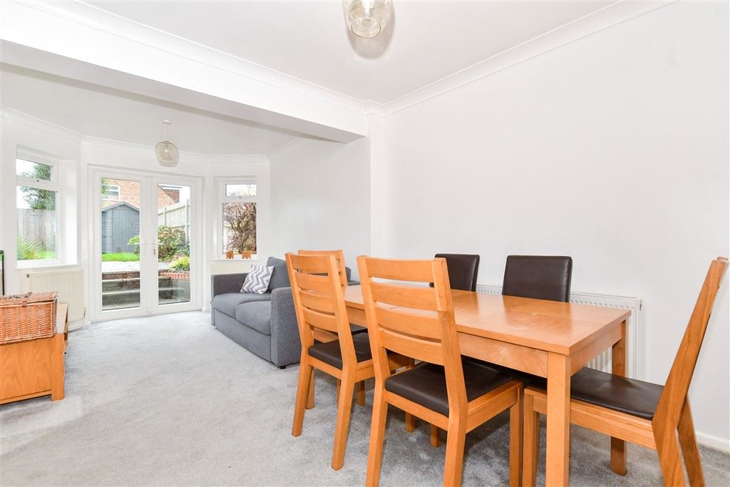 Property photo 1 of 21 Dining Area