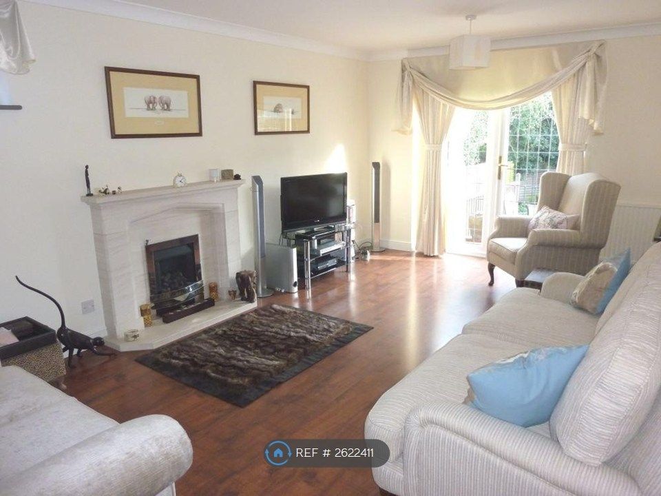 Property photo 2 of 5